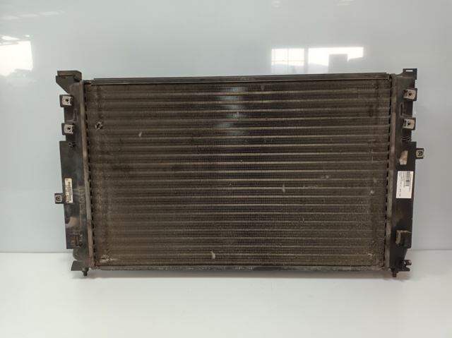 8D0121251Q VAG Radiador de refrigeración del motor  disponible Alicante