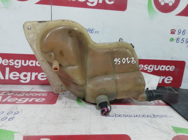 8D0121403D VAG Vaso de expansión  en stock Córdoba