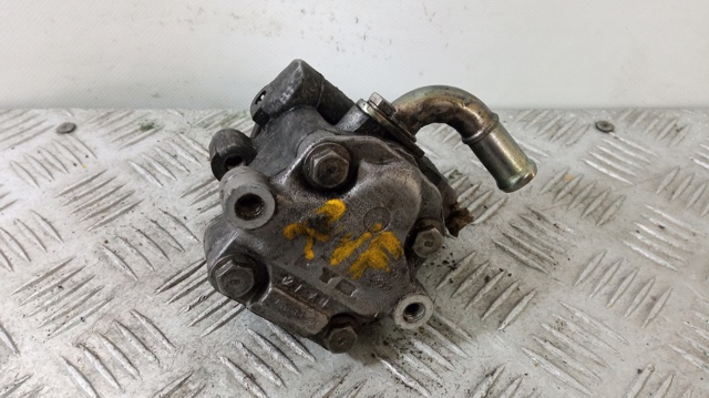 VAG 8D0145155Q Bomba de dirección asistida  comprar en Ponferrada