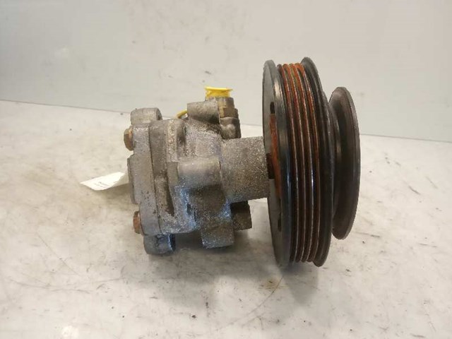 VAG 8D0145156L Bomba de dirección  en stock Valencia