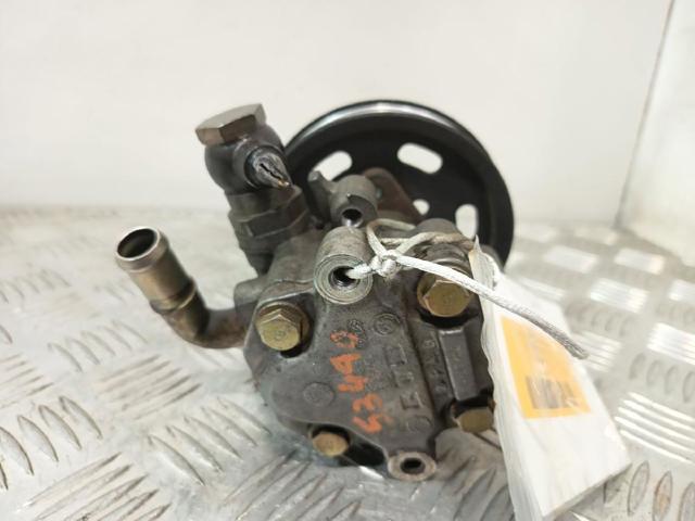 8D0145156TX Bomba de dirección  en stock Granada