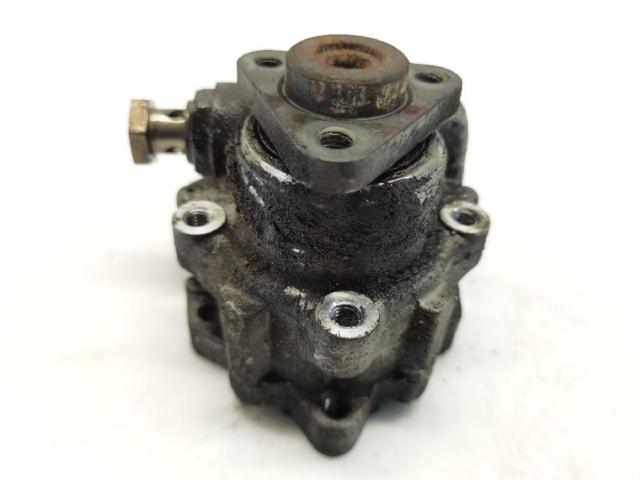 8D0145156TX Bomba de dirección asistida  comprar en Reus