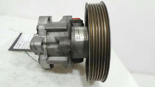 8D0145177D VAG Bomba de dirección comprar Bilbao