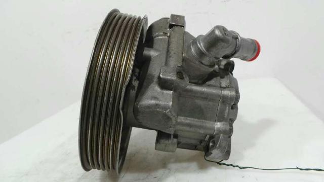 8D0145177D Bomba de dirección comprar Girona