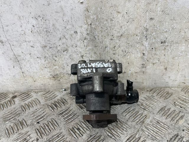 Comprar Bomba de dirección asistida Skoda SuperB I 3U4 a bajo precio