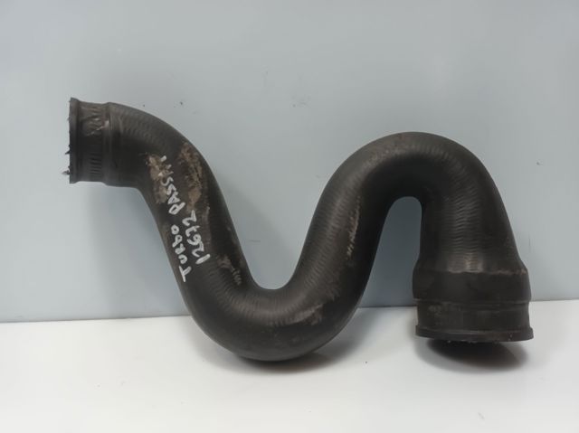 VAG 8D0145828L Tubo de admisión del cuerpo de mariposa  en stock Terrassa