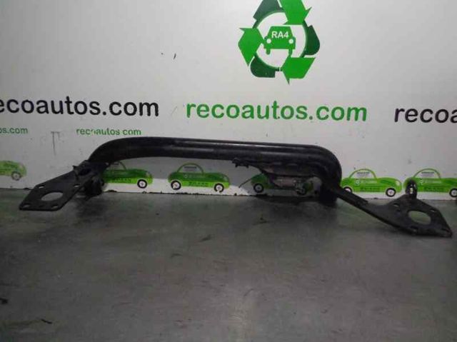 Soporte para taco de motor delantero 8D0199335P VAG/Audi