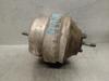 Soporte de motor izquierdo 8D0199379J VAG