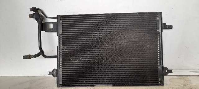 8D0260401D Condensador aire acondicionado comprar Sevilla