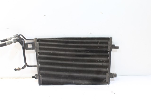 8D0260401D Condensador aire acondicionado  en stock Granada