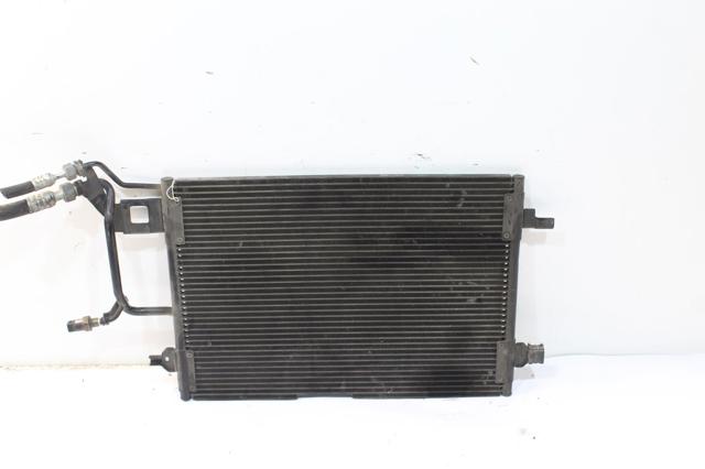 Condensador / radiador  aire acondicionado para volkswagen passat (3b2) (1996-2001) 1.8 t aeb 8D0260401D