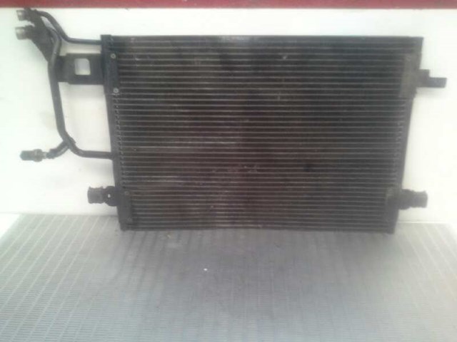 Condensador / radiador  aire acondicionado para audi a4 1.8 t aeb 8D0260401D