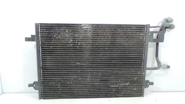 Condensador / radiador  aire acondicionado para volkswagen passat (3b2) (1996-2001) 1.8 t aeb 8D0260401E