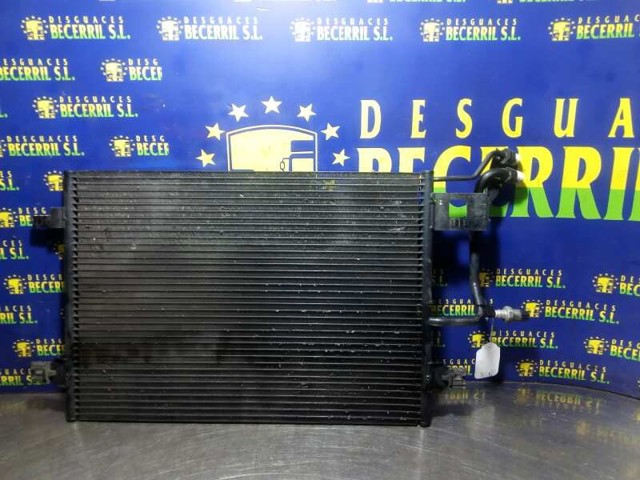 8D0260401E VAG Condensador de aire acondicionado  comprar en Jaén