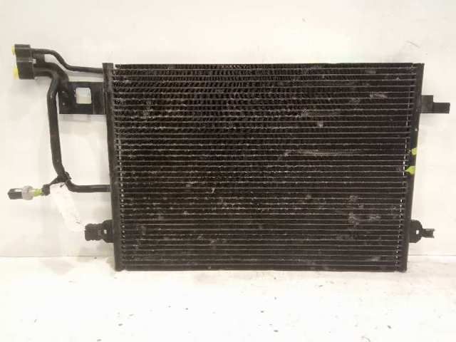 VAG 8D0260401G Condensador de aire acondicionado  comprar en Murcia