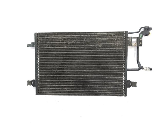 8D0260401G VAG Condensador de aire acondicionado  comprar en Lleida