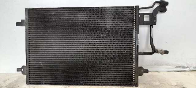 VAG 8D0260403G Condensador de aire acondicionado  comprar en Murcia