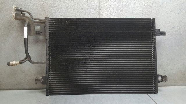 8D0260403G VAG Condensador de aire acondicionado  comprar en Jaén