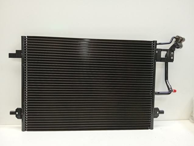 8D0260403G VAG Condensador de aire acondicionado  comprar en Oviedo