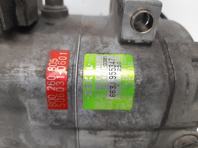 8D0260805 Compresor de aire acondicionado  en stock Castellón