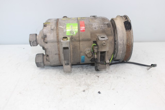 VAG 8D0260805D Compresor de aire acondicionado  en stock Valencia