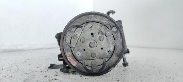 VAG 8D0260805D Compresor de aire acondicionado  en stock Salamanca