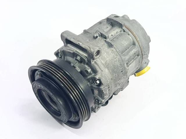 VAG 8D0260808 Compresor de aire acondicionado  comprar en Albacete
