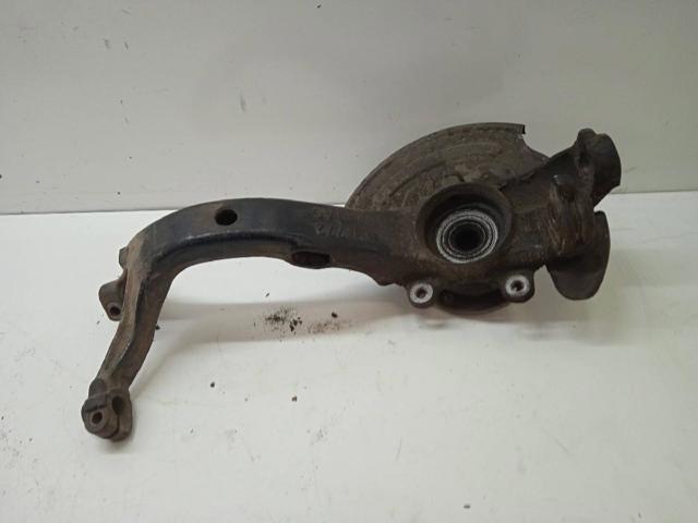 8D0407257 VAG Mangueta delantera izquierda  en stock Córdoba