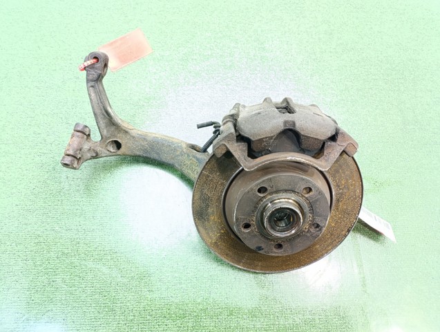VAG 8D0407257 Mangueta delantera izquierda comprar Pamplona