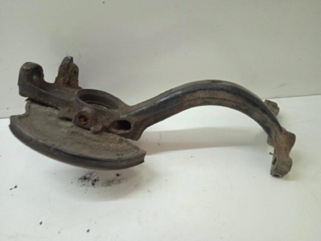 8D0407257 VAG Mangueta delantera izquierda comprar Bilbao