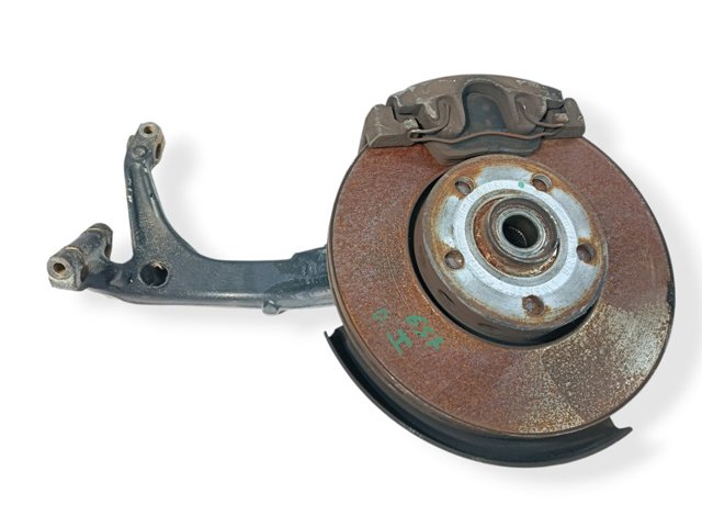 8D0407257AL VAG Mangueta delantera izquierda  en stock Córdoba