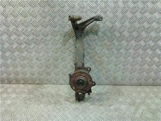 8D0407257AM Mangueta delantera izquierda  disponible Málaga