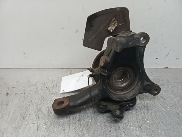 8D0407257AM VAG Mangueta delantera izquierda comprar Bilbao