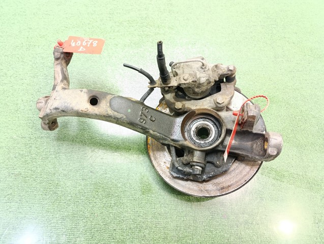 8D0407258 VAG Mangueta delantera derecha comprar Bilbao