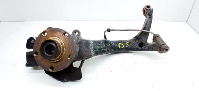 8D0407258AL VAG Mangueta delantera derecha  en stock Gandía