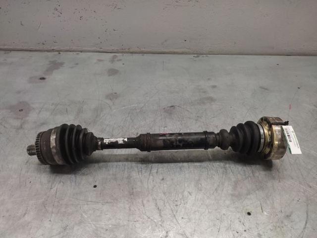 8D0407271AQ Semieje delantero izquierdo  disponible Utrera