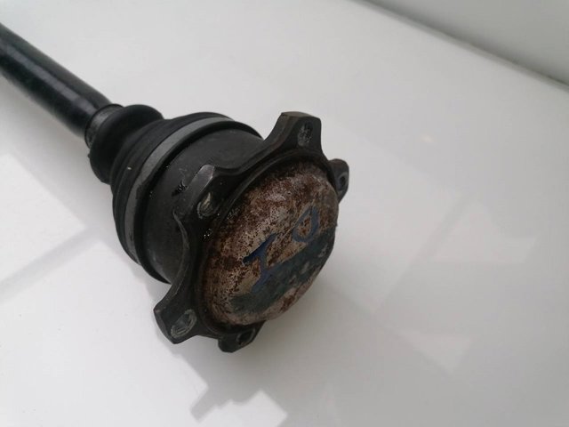8D0407271BB Semieje delantero izquierdo  comprar en Reus