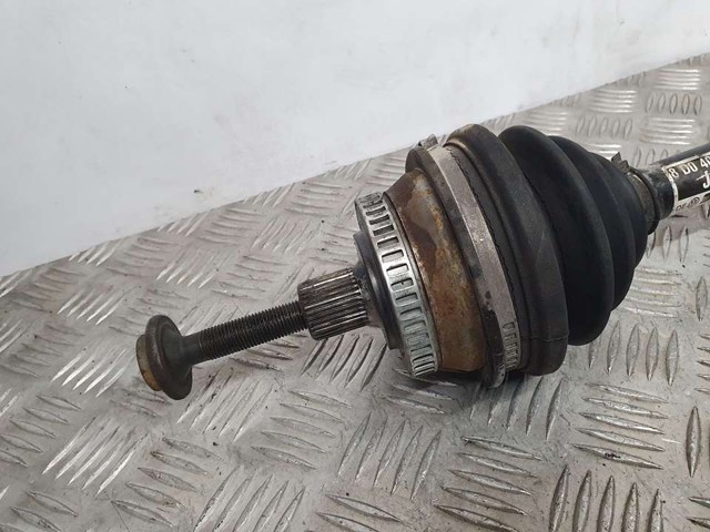 VAG 8D0407272AQ Semieje delantero derecho  comprar en Albacete