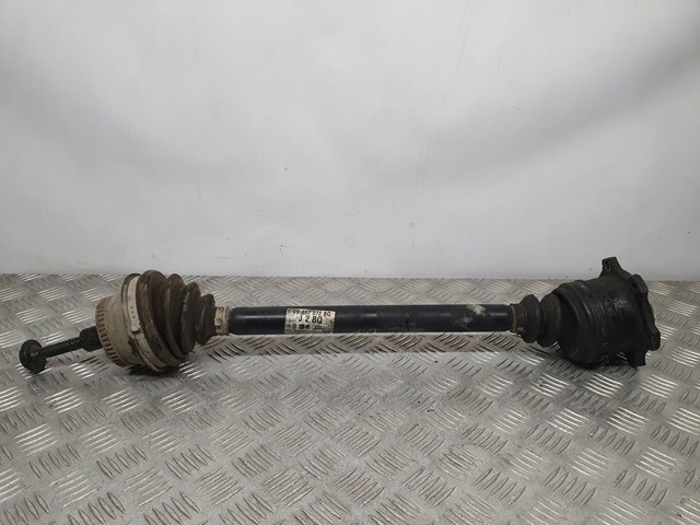 Semieje delantero derecho 8D0407272BQ VAG