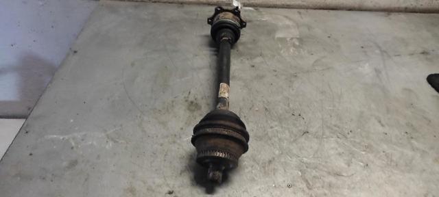 8D0407272BQ VAG Semieje delantero derecho comprar Bilbao