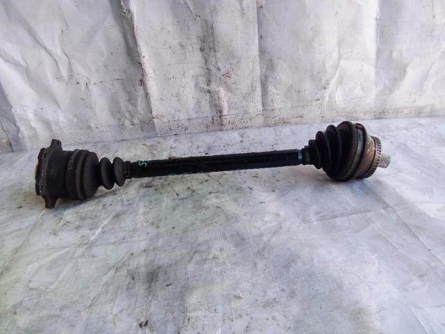 8D0407272BQ VAG Semieje delantero derecho comprar Madrid