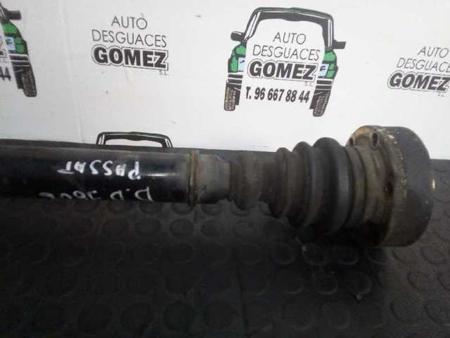 8D0407452AX Semieje delantero derecho comprar Sevilla