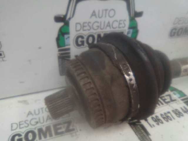 8D0407452AX Semieje delantero derecho comprar Sevilla