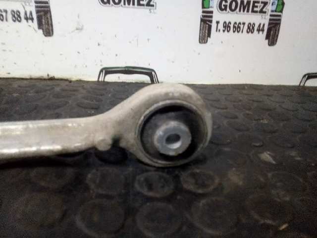 8D0407507E Brazo superior izquierdo de la suspensión delantera comprar Almería