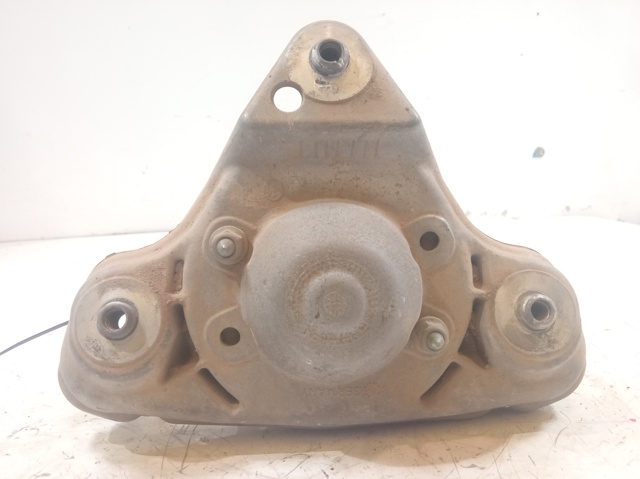 8D0413031BM Amortiguador delantero  disponible Utrera