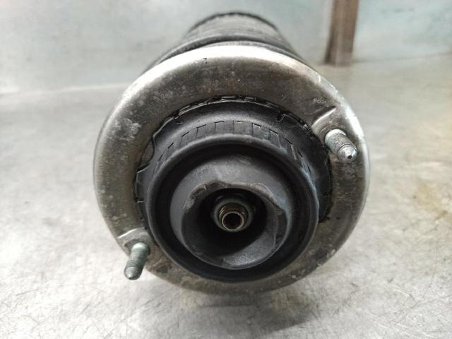 8D0413031BM Amortiguador comprar Sevilla