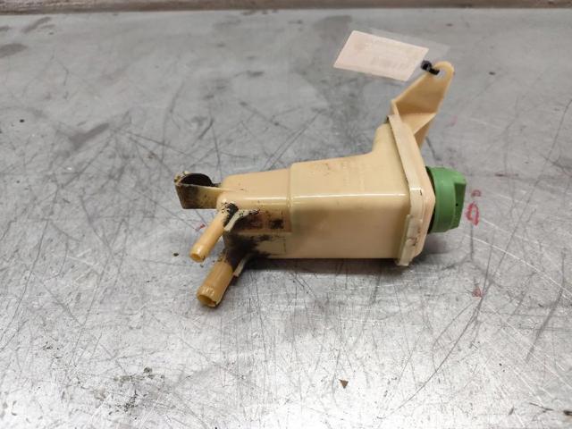 8D0422373C Depósito de la bomba de dirección asistida  comprar en Pontevedra