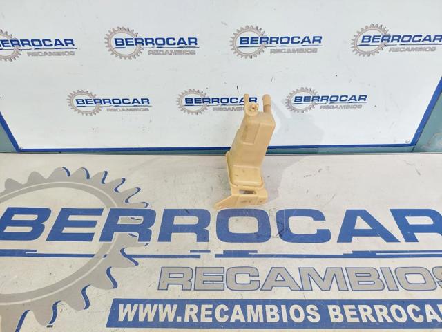 8D0422373C Depósito de bomba de dirección hidráulica comprar Almería