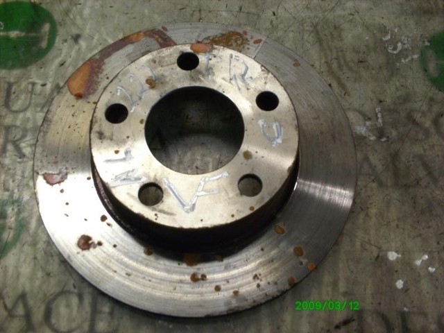 Frenos traseros 8D0615601A VAG