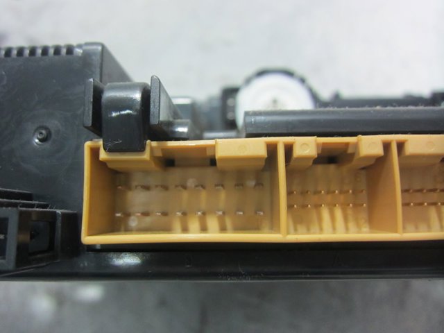 8D0820043M VAG Módulo de modos de calefacción/aire acondicionado  disponible Alicante
